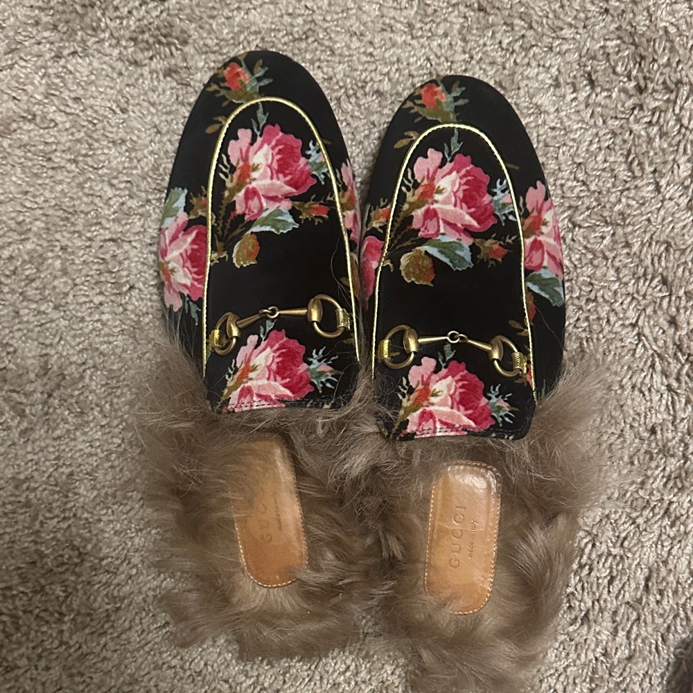 Gucci Black Floral Fur-Lined Mules
